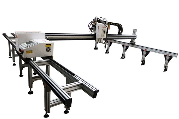 SteelTailor DragonII portable gantry CNC cutting machine